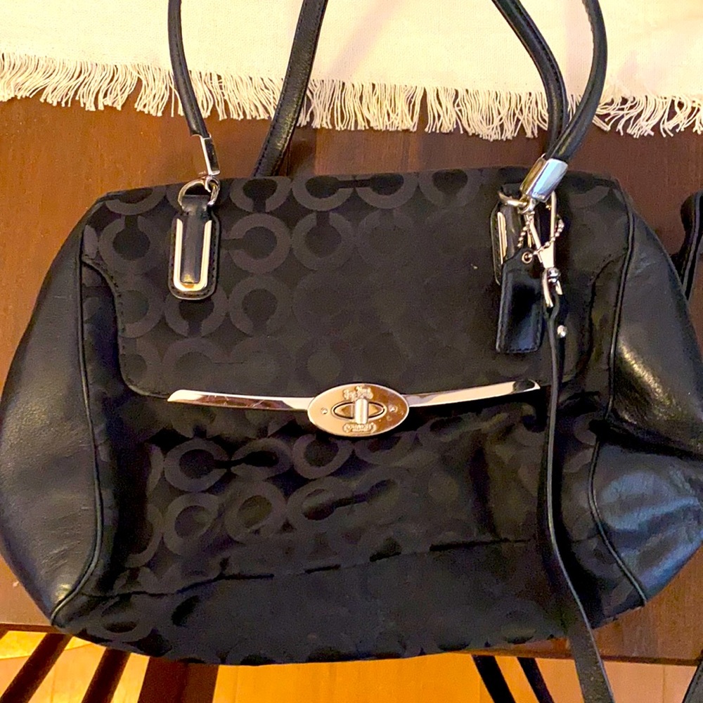 Real Black Coach bag -serial # F1382-25633